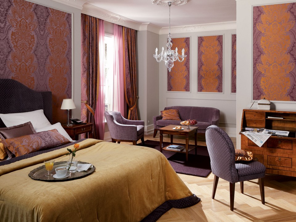 Burgundy Imperial Suite